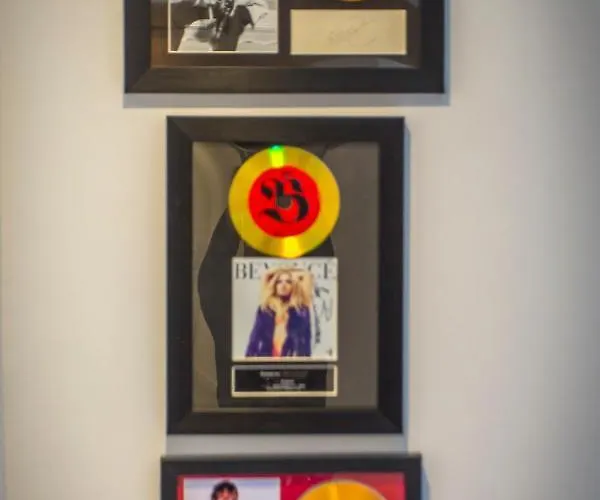 R'studio 25 Hyper Centre