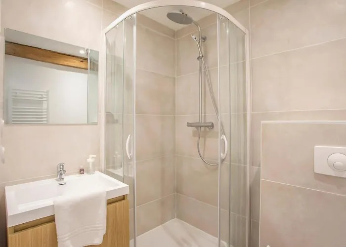 R'studio 25 Hyper Centre *