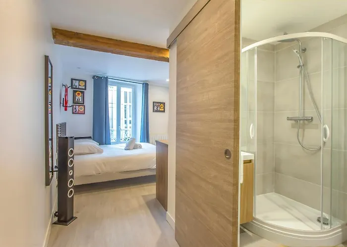 R'studio 25 Hyper Centre *